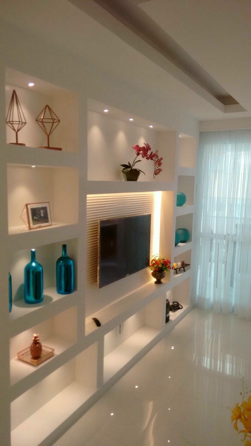 ảnh kệ trang trí phòng khách hiện đại đẹp