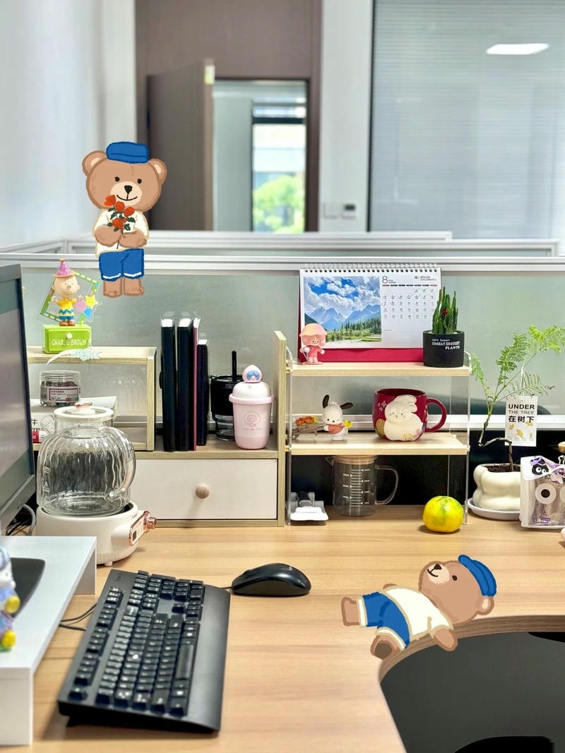 ảnh trang trí bàn làm việc siêu đẹp