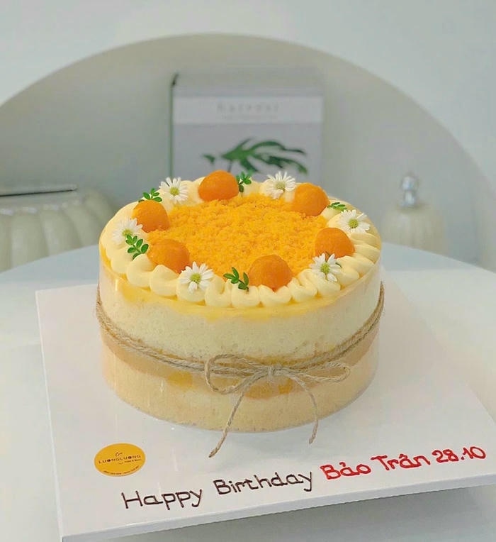 ảnh trang trí bánh bông lan trứng muối