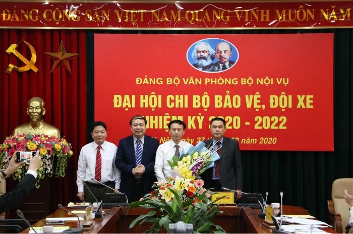 ảnh trang trí đại hội chi bộ đẹp nhất