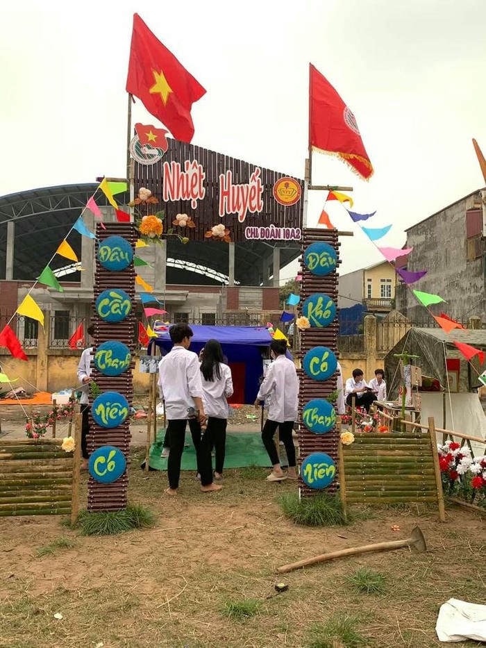 ảnh trang trí lều trại lớp 8 4k