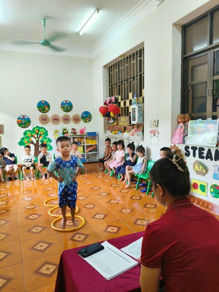 ảnh trang trí lớp học mầm non cực xinh