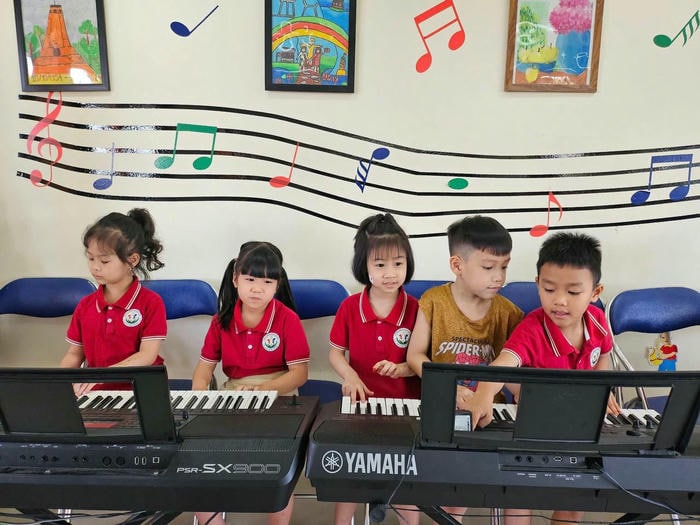 ảnh trang trí lớp học tiểu học cute