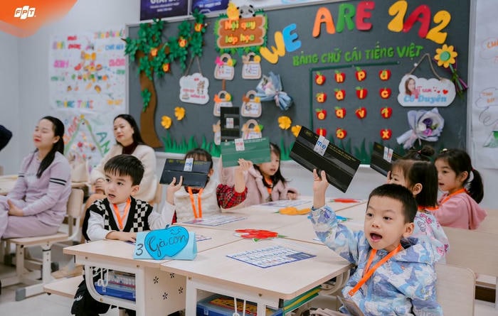 ảnh trang trí lớp học tiểu học siêu đẹp