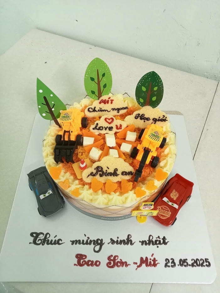 hình ảnh trang trí bánh bông lan trứng muối cực xinh