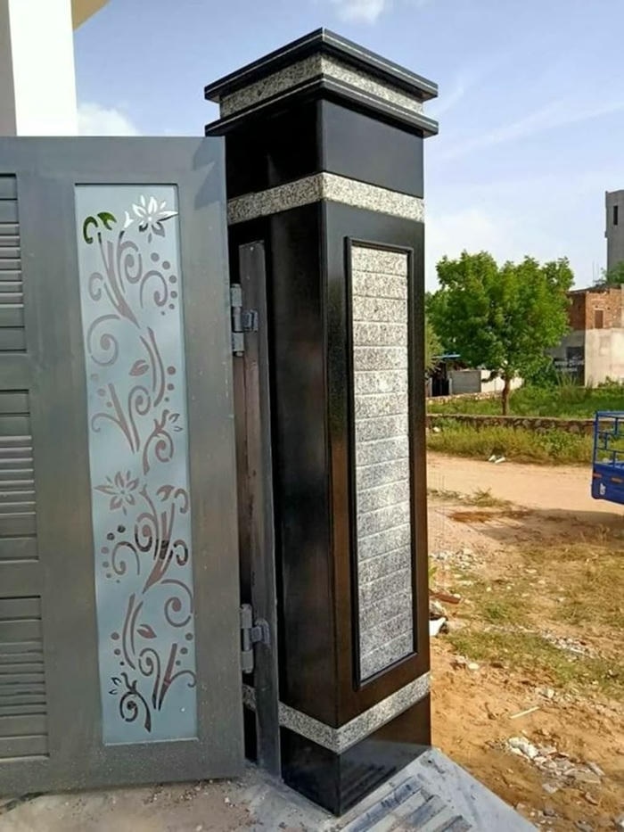 hình ảnh trang trí cột vuông trước nhà