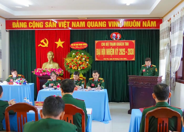 hình ảnh trang trí đại hội chi bộ đẹp ngầu