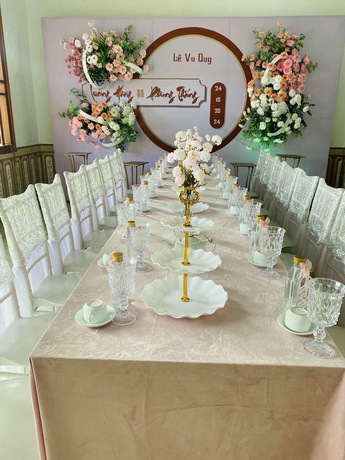 Chuyển đến nội dung chínhChuyển đến thanh công cụ Giới thiệu về WordPress trangtrixinh Tạo mới Xin chào, LK Hòa Tùy chọn màn hìnhHỗ trợTrích dẫn từ bài hát Hello Dolly của Jerry Herman:I can tell, Dolly Thêm Bài Viết Awesome, you've been using Contact Form CFDB7 for more than 1 week. May we ask you to give it a 5-star rating on WordPress? | Ok, you deserved it | I already did | No, not good enough Xếp hạng Math đã phát hiện một loại nội dung mới: web-story. Bạn có thể muốn kiểm tra cài đặt của trang Tiêu đề & Meta và Sơ đồ trang web . Bỏ qua thông báo này EditorUX Builder Thêm tiêu đề Top 46+ mẫu trang trí đám cưới cực đẹp cho người trọng đại Bỏ qua để biên tập Đường dẫn tĩnh: https://trangtrixinh.com/top-46-mau-trang-tri-dam-cuoi-cuc-dep-cho-nguoi-trong-dai/ ‎Chỉnh sửa Thêm MediaTrực quanMã Đám cưới là cột mốc quan trọng trong đời, nơi lưu giữ những khoảnh khắc thiêng liêng và hạnh phúc. Trang trí không gian cưới đẹp, chỉn chu sẽ góp phần tôn vinh sự kiện trọng đại ấy, mang đến không khí ấm áp, lãng mạn và tạo dấu ấn khó phai trong lòng mọi người.   Số từ: 56 Bản nháp được lưu lúc 13:53:42. Di chuyển lênDi chuyển xuốngChuyển đổi bảng điều khiển: Xuất bản Xem trước(mở trong cửa sổ mới) Trạng thái: Bản nháp Chỉnh sửaChỉnh sửa trạng thái Hiển thị: Công khai Chỉnh sửaChỉnh sửa độ rõ nét Xuất bản ngay lập tức Chỉnh sửaChỉnh sửa ngày tháng và thời gian Lock Modified Date SEO: 50 / 100 Sao chép sang một bài nháp mới Bỏ vào thùng rác Di chuyển lênDi chuyển xuốngChuyển đổi bảng điều khiển: Định dạng Định dạng bài viết Chuẩn Video Di chuyển lênDi chuyển xuốngChuyển đổi bảng điều khiển: Danh mục Tất cả danh mục Dùng nhiều nhất Trang trí đẹpMake Term Primary Trang trí học tập + Thêm Danh Mục Di chuyển lênDi chuyển xuốngChuyển đổi bảng điều khiển: Thẻ Thêm Thẻ Phân cách các thẻ bằng dấu phẩy Chọn từ những thẻ được dùng nhiều nhất Di chuyển lênDi chuyển xuốngChuyển đổi bảng điều khiển: Ảnh đại diện Đặt ảnh đại diện Di chuyển lênDi chuyển xuốngChuyển đổi bảng điều khiển: Rank Math SEO Tổng quan Mạng xã hội Schema https://trangtrixinh.com/top-46-mau-trang-tri-dam-cuoi-cuc-dep-cho-nguoi... Top 46+ mẫu trang trí đám cưới cực đẹp cho người trọng đại Khám phá mẫu trang trí đám cưới cực đẹp, tinh tế và ý nghĩa, giúp ngày trọng đại của bạn thêm phần lãng mạn, ấn tượng và khó quên. Chỉnh sửa đoạn trích Từ khóa chínhChèn các từ khóa bạn muốn xếp hạng. Cố gắng đạt 100/100 điểm để có cơ hội xếp hạng tốt hơn. 50 / 100 Lưu ý cảnh báo Đọc ở đây để Đạt điểm 100/100 Bài viết này là nội dung cốt lõi SEO cơ bản 3 Lỗi Tuyệt vời! Bạn đang sử dụng từ khoá chính trong Tiêu đề SEO. Đã sử dụng từ khoá chính trong Mô tả Meta SEO. Từ khóa chính đã được sử dụng trong URL. Từ khoá chính không xuất hiện ở đầu nội dung của bạn. Từ khoá chính không xuất hiện trong nội dung. Nội dung hiện có độ dài là 56 từ. Hãy cân nhắc viết ít nhất 600 từ để tối ưu hóa. Bổ sung 8 Lỗi Khả năng đọc tiêu đề Tất cả đều tốt Khả năng đọc nội dung 2 Lỗi Cảm ơn bạn đã sử dụng Rank MathPhiên bản 6.8.1 Thông báoĐọc ở đây để Đạt điểm 100/100 Đóng hộp thoại Thêm tệp media Hành động Tải lên tệp mớiChọn từ thư viện Media Lọc mediaLọc theo loại Đã tải lên vào bài này Lọc theo ngày Tất cả các ngày Tìm tệp media Danh sách media Đang hiển thị 44 của 43 file media Chi tiết tệp đính kèm hinh-anh-trang-tri-dam-cuoi.jpg 28 Tháng 5, 2025 154 KB 700 dài và rộng 933 pixel Sửa ảnh Xóa vĩnh viễn Văn bản thay thế Xem cách mô tả nội dung ảnh(mở trong cửa sổ mới). Để trống nếu ảnh chỉ dùng làm hiệu ứng trang trí.Tiêu đề hình ảnh trang trí đám cưới Chú thích Mô tả Liên kết của tệp tin: https://trangtrixinh.com/wp-content/uploads/2025/05/hinh-anh-trang-tri-dam-cuoi.jpg Sao chép liên kết Tùy chọn hiển thị nội dung đính kèm Căn chỉnh Chính giữa Liên kết tới Không có Kích thước Kích thước đầy đủ – 700 × 933 Hành động cho các media đã được chọn đã chọn 44 item Sửa lựa chọnXóa Chèn vào bài viết hình ảnh trang trí đám cưới