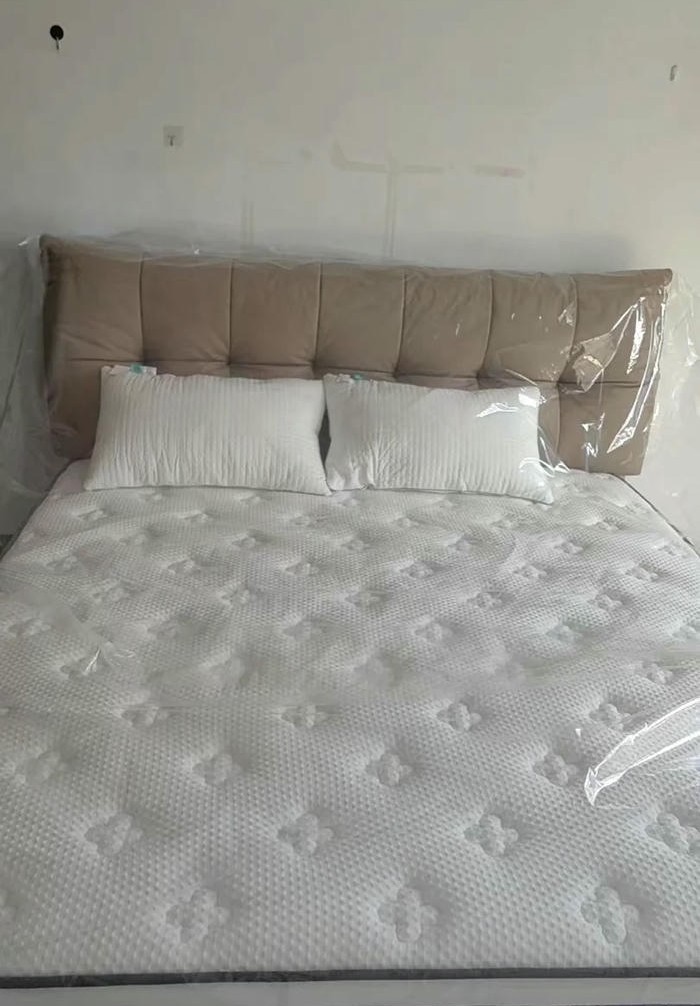 hình ảnh trang trí đầu giường cực đẹp