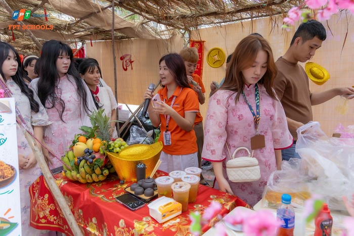hình ảnh trang trí gian hàng ẩm thực trường học siêu đẹp