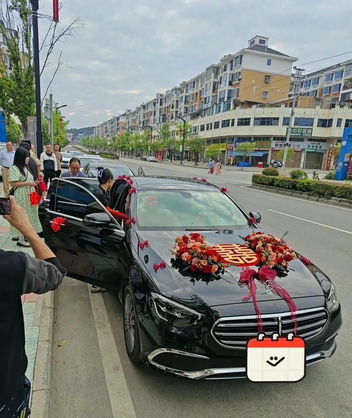 hình ảnh trang trí xe hoa đơn giản cực xinh