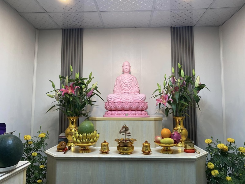 hình trang trí bàn thờ