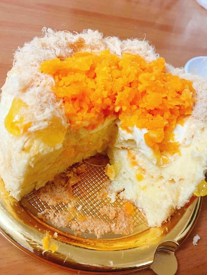 hình trang trí bánh bông lan trứng muối đơn giản