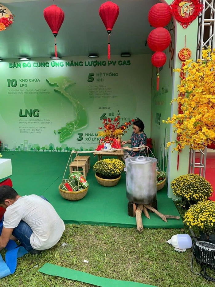 hình trang trí cây mai đẹp cực