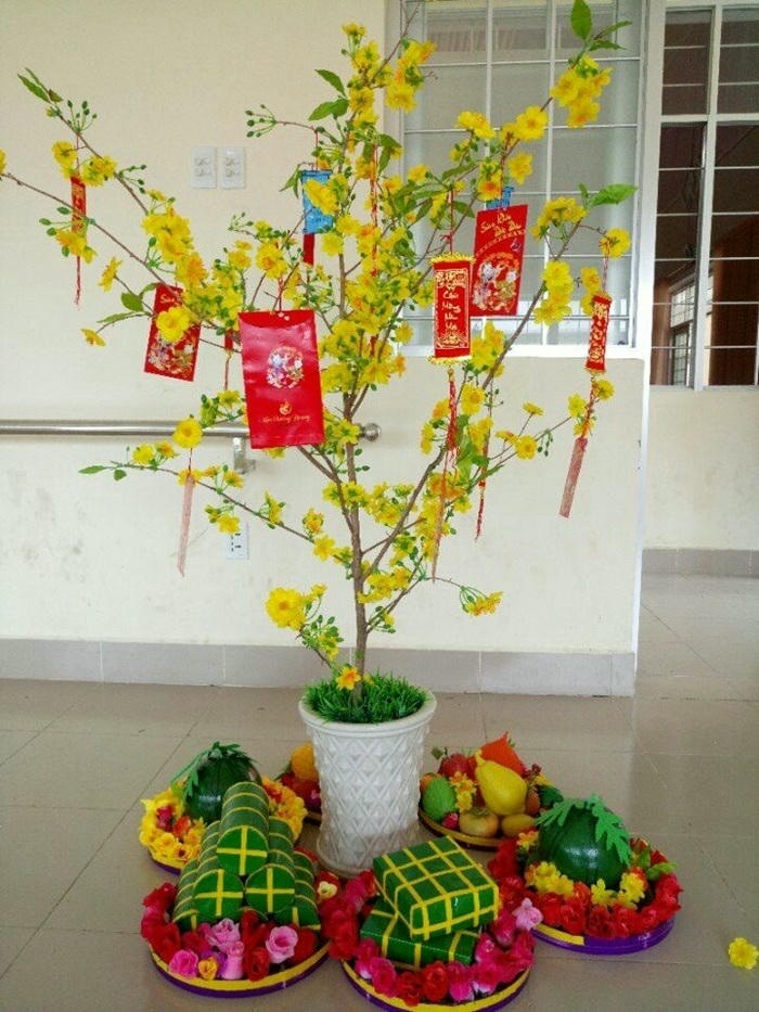 mẫu trang trí cây mai đẹp