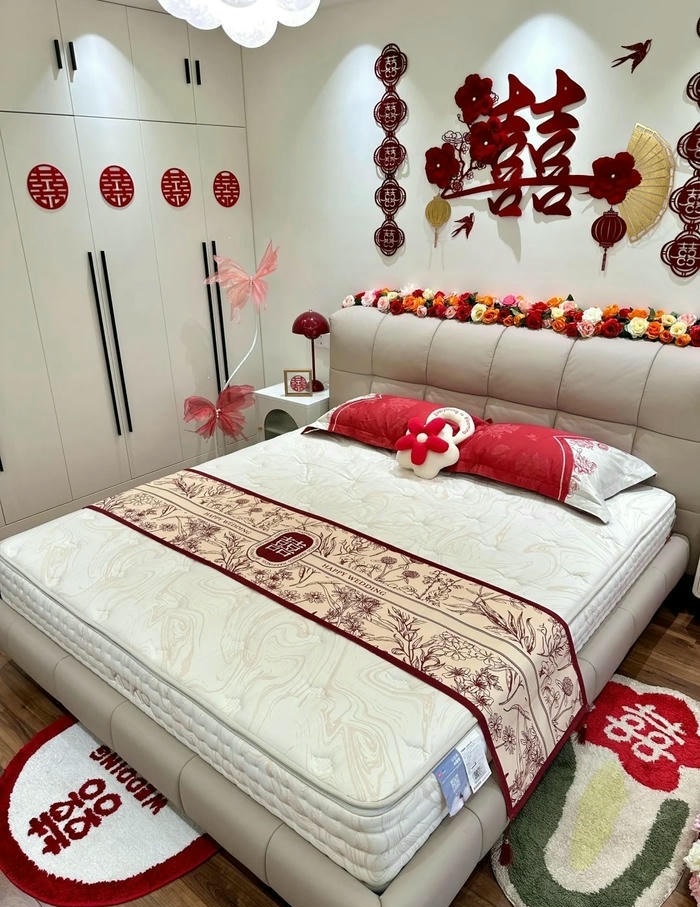 mẫu trang trí giường cưới đẹp