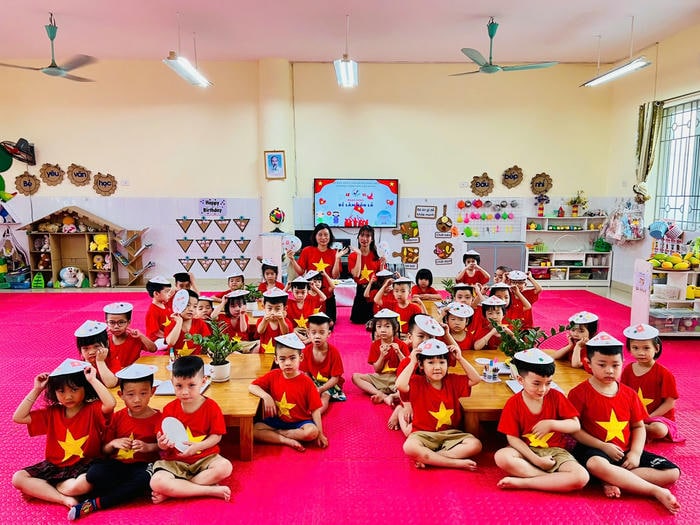 trang trí 30.4 xinh