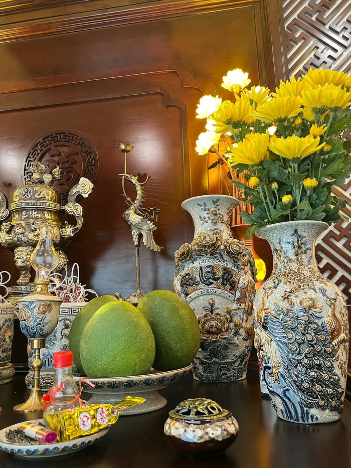 trang trí bàn thờ lễ
