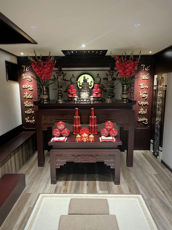 trang trí bàn thờ sang