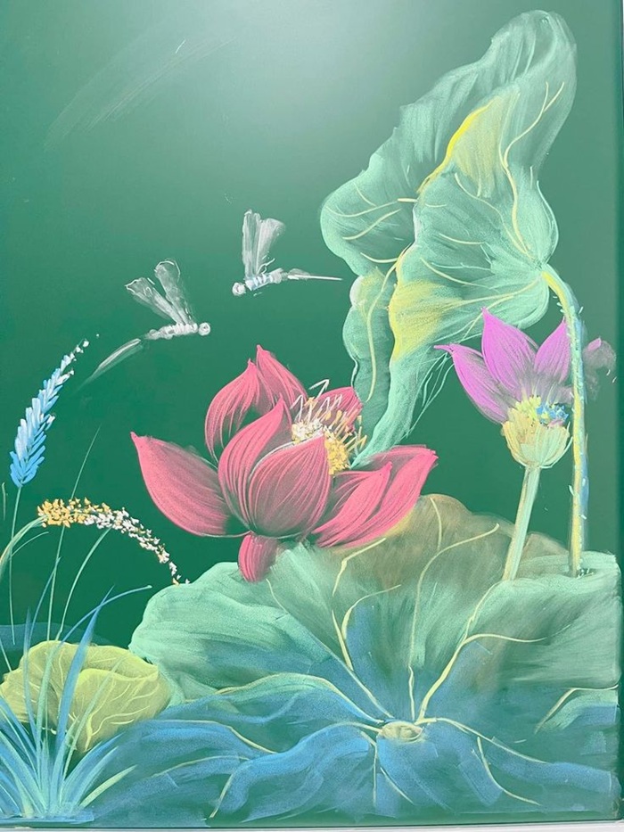 trang trí bảng bông sen