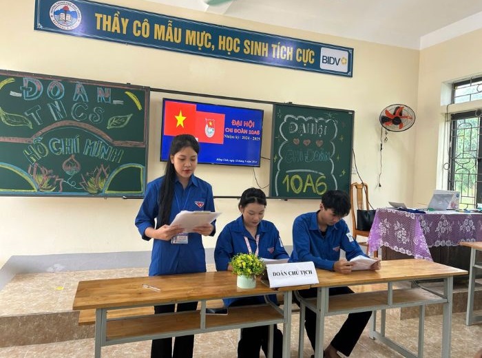 trang trí bảng đại hội chi đoàn đẹp nhất