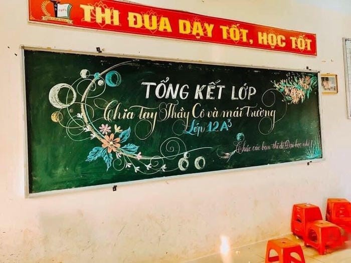 trang trí bảng tổng kết nét đậm