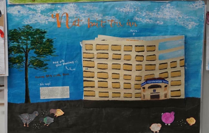 trang trí báo tường đơn giản