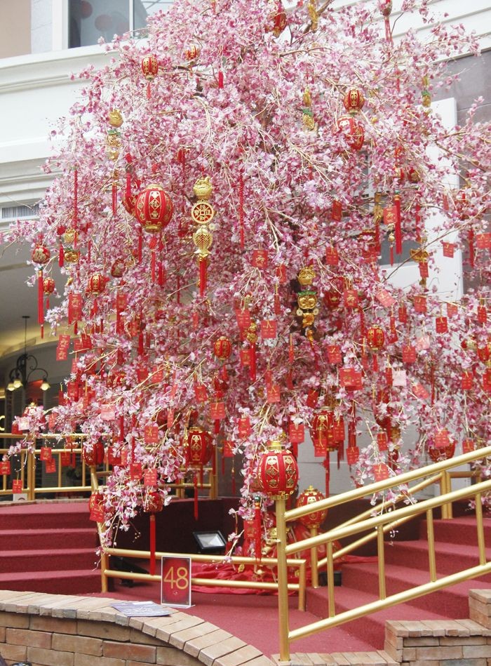 trang trí cây đào siêu đẹp