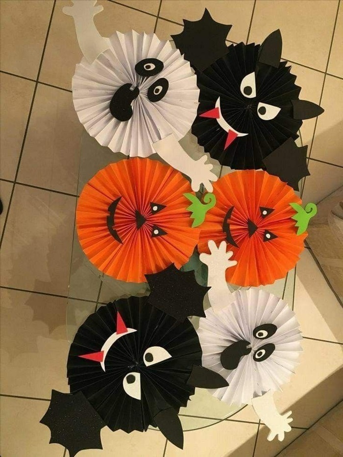 trang trí halloween mầm non cực xinh