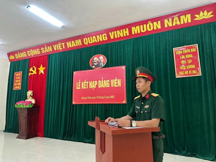 trang trí lễ kết nạp đảng mới nhất ngầu nhất