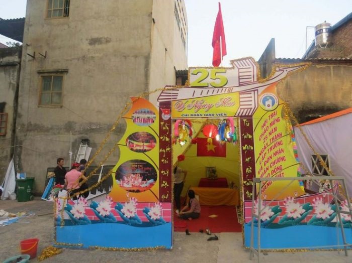 trang trí lều trại lớp 8 chất