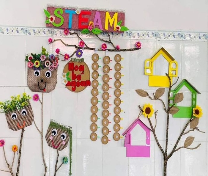 trang trí lớp nhà trẻ 24-36 tháng steam màu sắc đẹp
