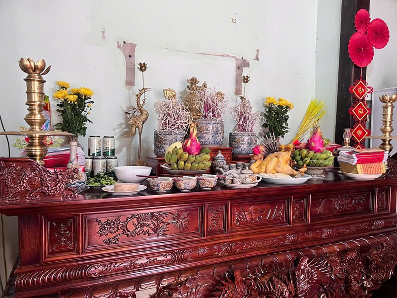 trang trí phòng thờ cúng