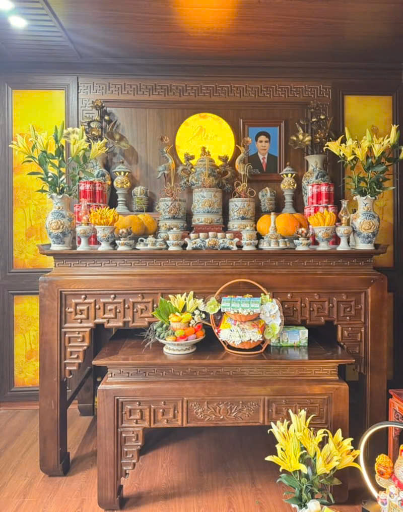 trang trí phòng thờ gia đình