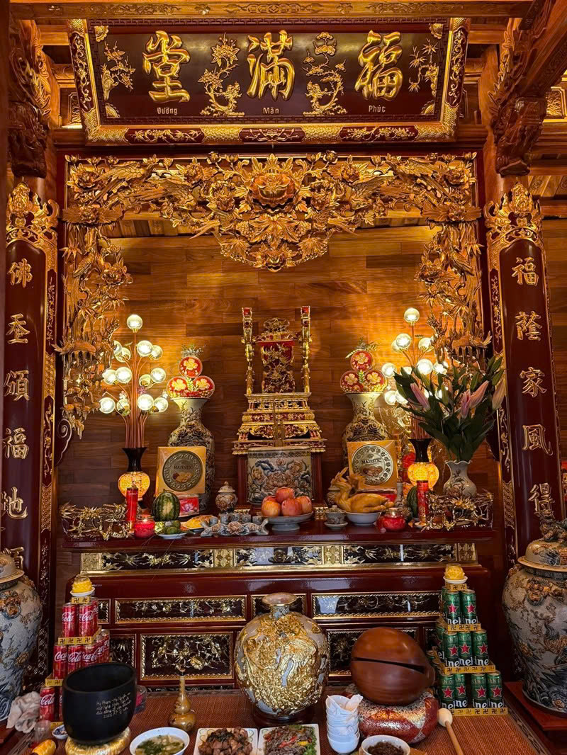 trang trí phòng thờ nhà thờ tổ