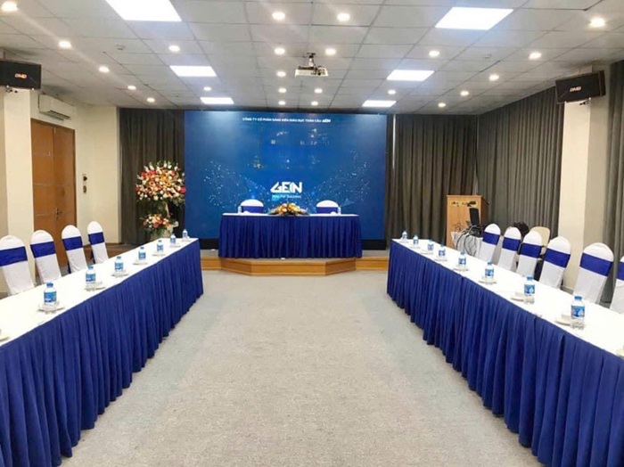 ảnh trang trí hội trường nhỏ