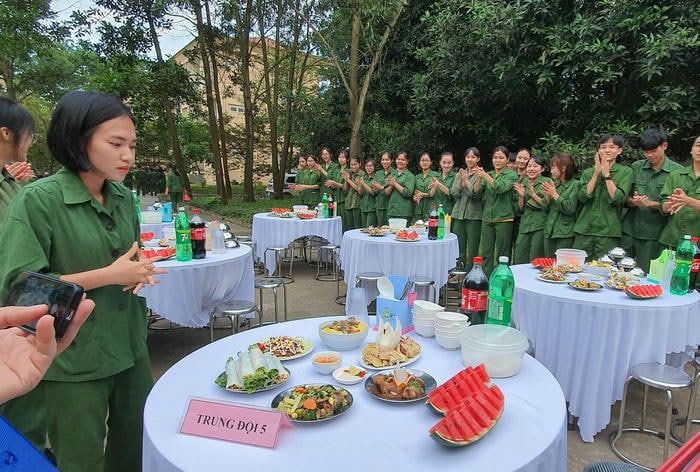 ảnh trang trí mâm cơm dự thi đẹp