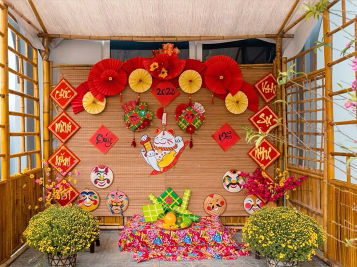 ảnh trang trí mành tết trong phòng