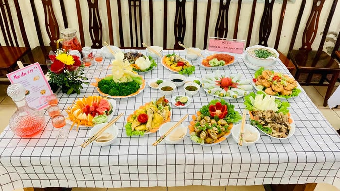 hình ảnh trang trí mâm cơm dự thi cực chất