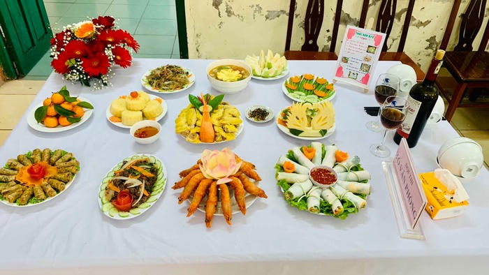 hình ảnh trang trí mâm cơm dự thi cực đẹp