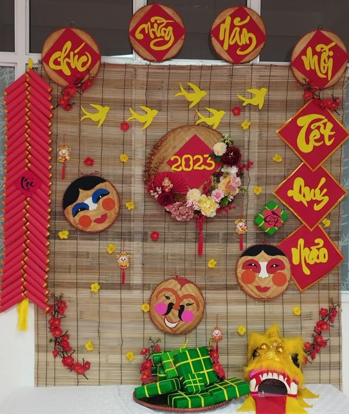trang trí mành tết 2023