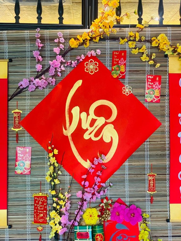 trang trí mành tết đơn giản
