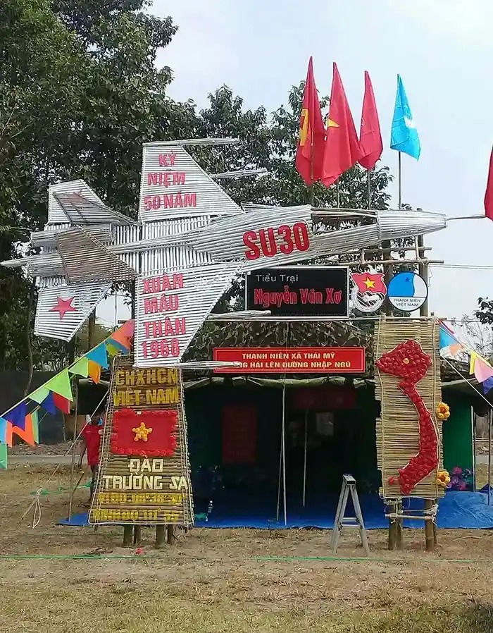 ý tưởng trang trí cổng trại