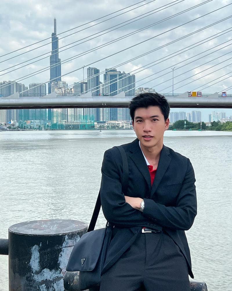 ảnh hieuthuhai ngoài đời