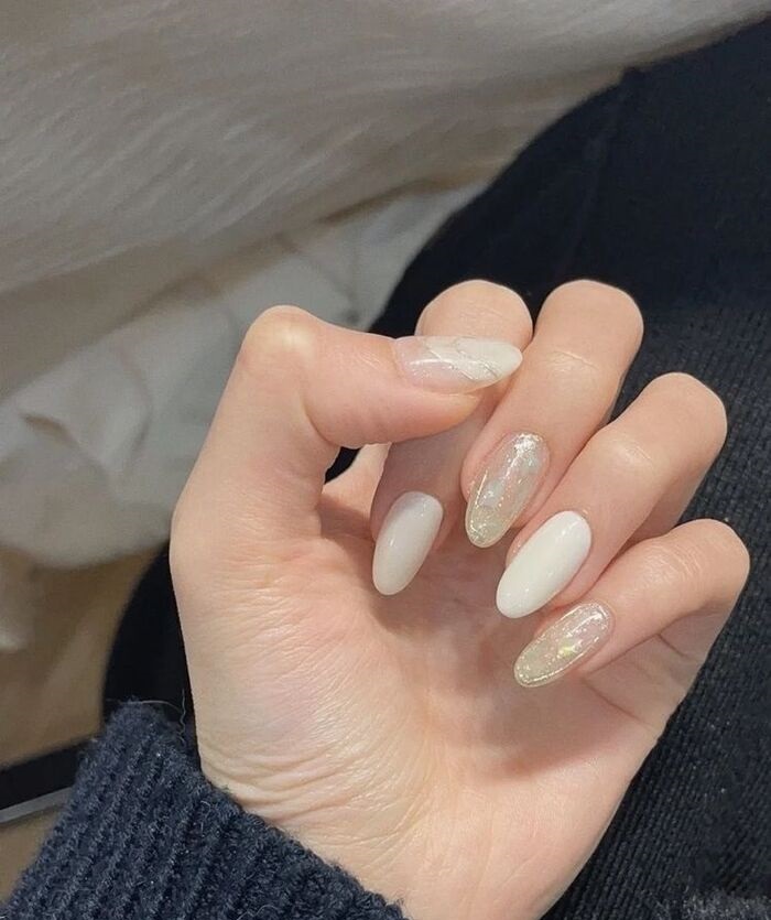 mẫu nail trắng sang chảnh đẹp