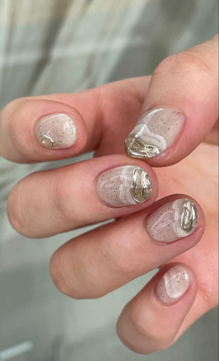 nail ngọc trai tôn da