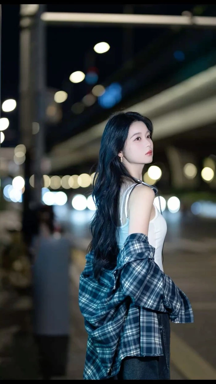 ảnh gái xinh buồn