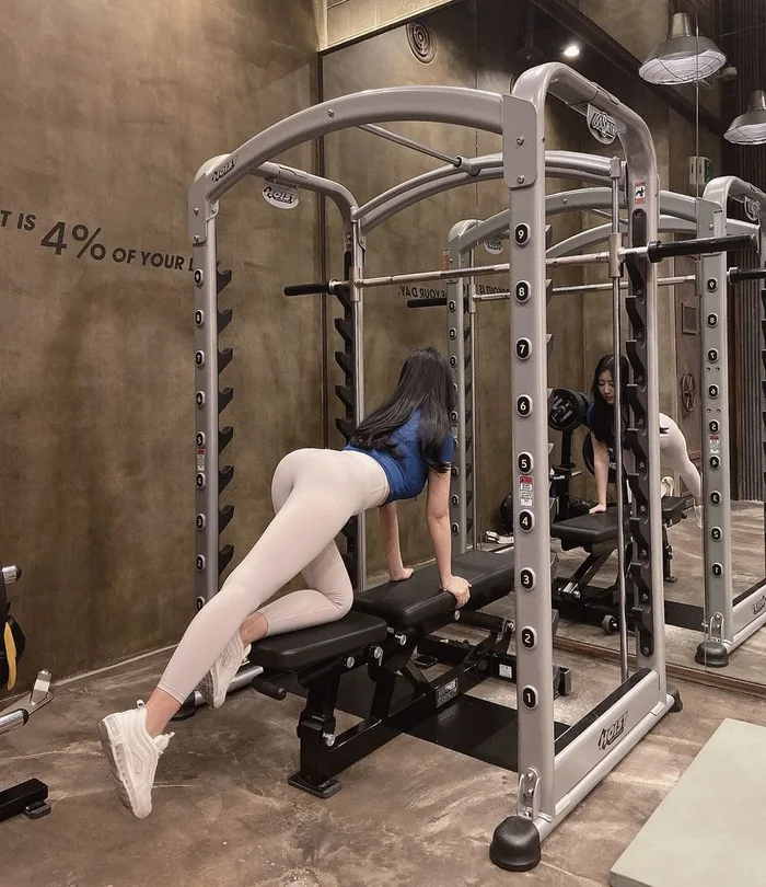 ảnh nền gái xinh tinh tế và trong sáng