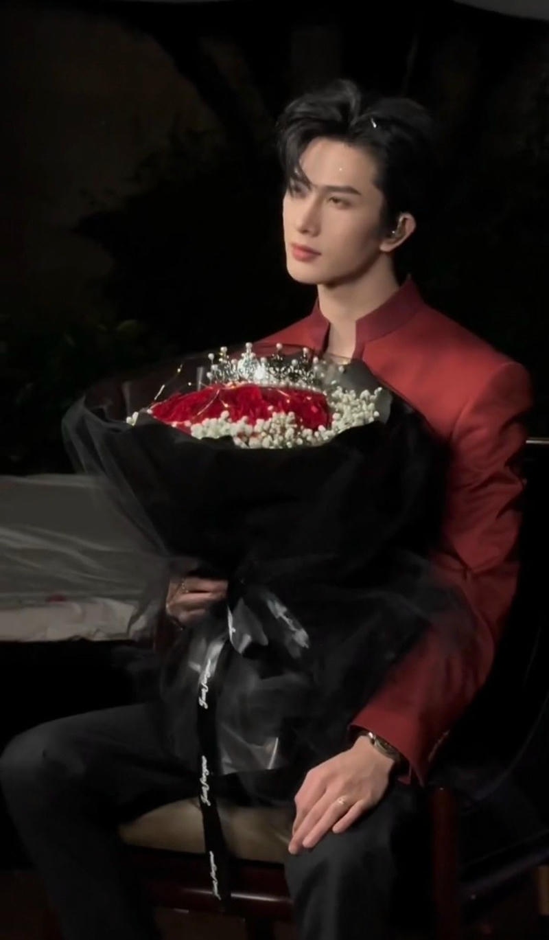 ảnh trai trung quốc lãng mạn