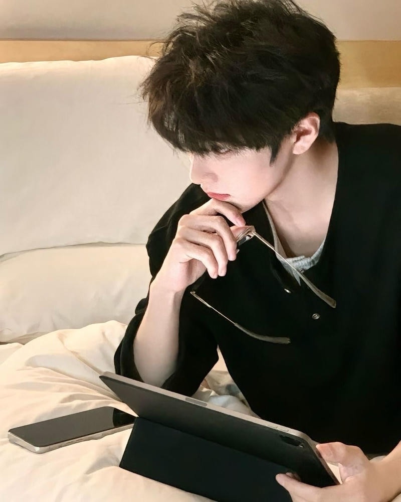 ảnhbìa trai trung quốc